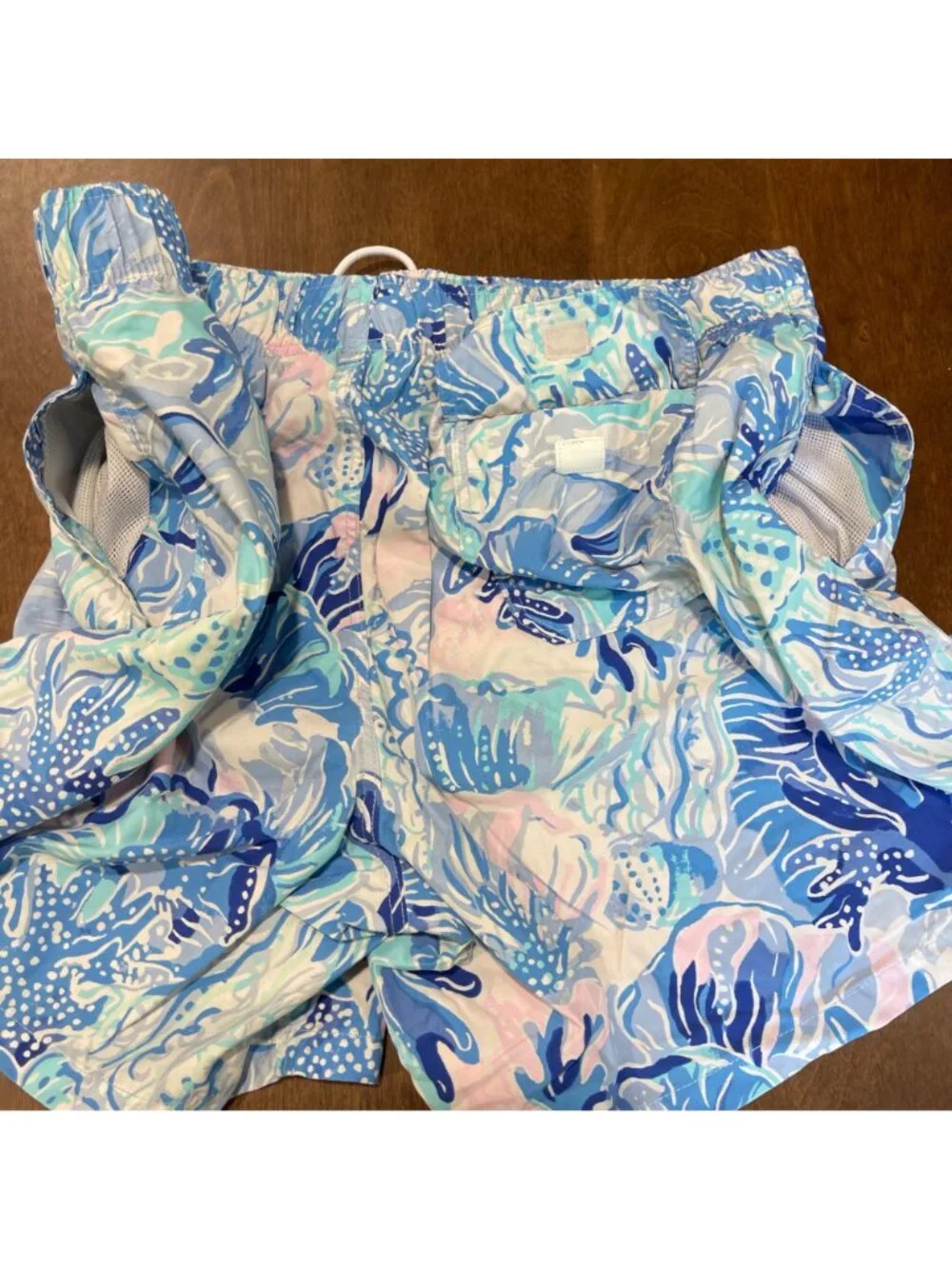 Lilly Pulitzer Capri Swim Trunks Men's‎ Size XL Blue Pink Coral Reef Print Beach